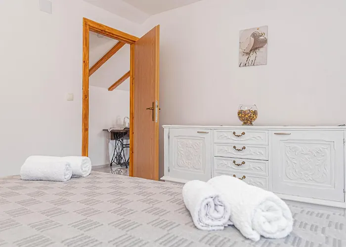 Vakantiehuis Amazing In With Wifi